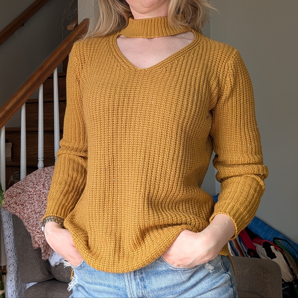 Mustard Yellow Women's Sweater W/Keyhole - Size Small